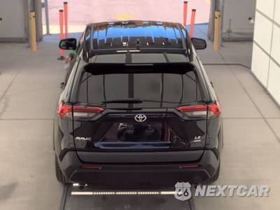 2024 Toyota RAV4 LE - zdjęcie 5 z 35 - miniatura