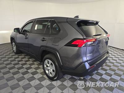 2022 Toyota RAV4 LE - zdjęcie 6 z 22 - miniatura