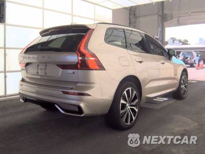 2024 Volvo XC60 B5 Plus Dark Theme - zdjęcie 4 z 31 - miniatura