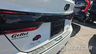 2025 Toyota Camry SE - zdjęcie 30 z 63 - miniatura