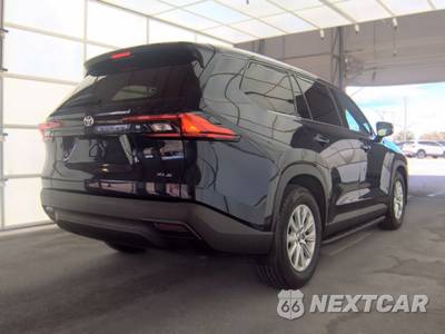 2024 Toyota Grand Highlander XLE - zdjęcie 4 z 26 - miniatura