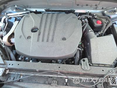 2024 Volvo XC60 B5 Core Dark Theme - zdjęcie 15 z 28 - miniatura