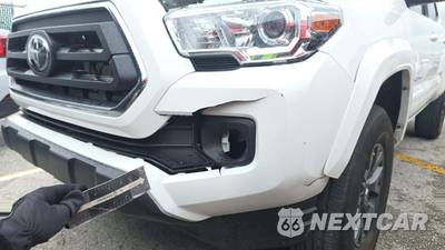 2023 Toyota Tacoma SR5 Crew Cab Medium Bed - zdjęcie 30 z 39 - miniatura