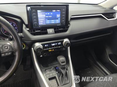 2021 Toyota RAV4 XLE - zdjęcie 11 z 18 - miniatura