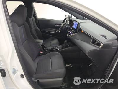 2022 Toyota Corolla SE Sedan - zdjęcie 8 z 18 - miniatura
