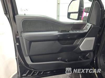 2026 Ford Super Duty F-450 Platinum Crew Cab Long Bed DRW - zdjęcie 9 z 19 - miniatura