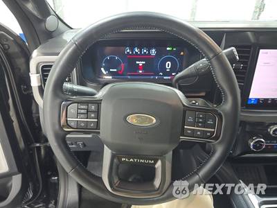 2026 Ford Super Duty F-450 Platinum Crew Cab Long Bed DRW - zdjęcie 10 z 19 - miniatura