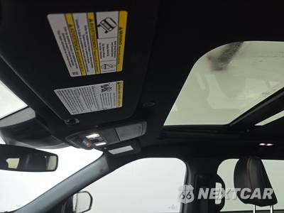 2023 Ford Explorer ST-Line - zdjęcie 18 z 25 - miniatura