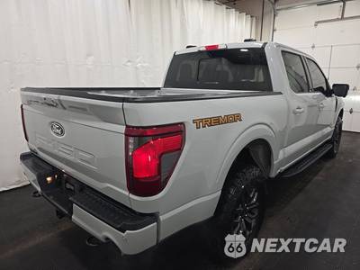 2026 Ford F-150 Tremor Crew Cab Short Bed - zdjęcie 4 z 17 - miniatura
