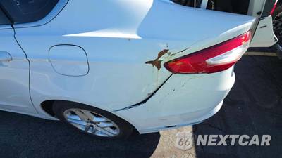 2013 Ford Fusion SE - zdjęcie 31 z 42 - miniatura