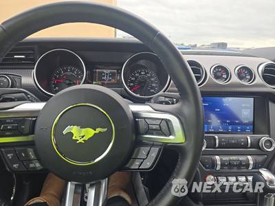 2022 Ford Mustang EcoBoost Premium Coupe - zdjęcie 11 z 31 - miniatura