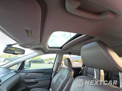 2012 Honda Odyssey EX-L 118.1" WB - zdjęcie 18 z 44 - miniatura