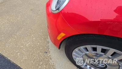 2013 Volkswagen Beetle Convertible 2.5L - zdjęcie 23 z 29 - miniatura