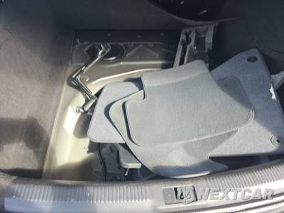 2012 Audi A4 2.0T Premium Sedan - zdjęcie 16 z 43 - miniatura