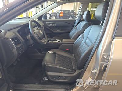 2026 Nissan Rogue Platinum - zdjęcie 7 z 27 - miniatura