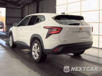 2025 Chevrolet Trax LS - zdjęcie 6 z 34 - miniatura