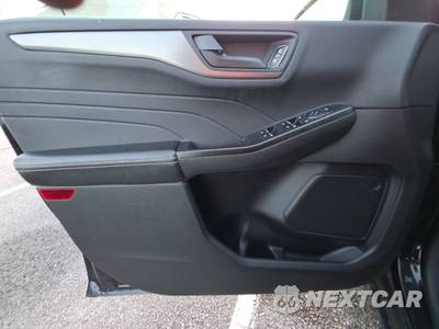 2025 Ford Escape Active - zdjęcie 9 z 28 - miniatura