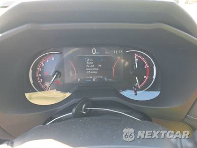 2025 Toyota RAV4 LE - zdjęcie 12 z 24 - miniatura