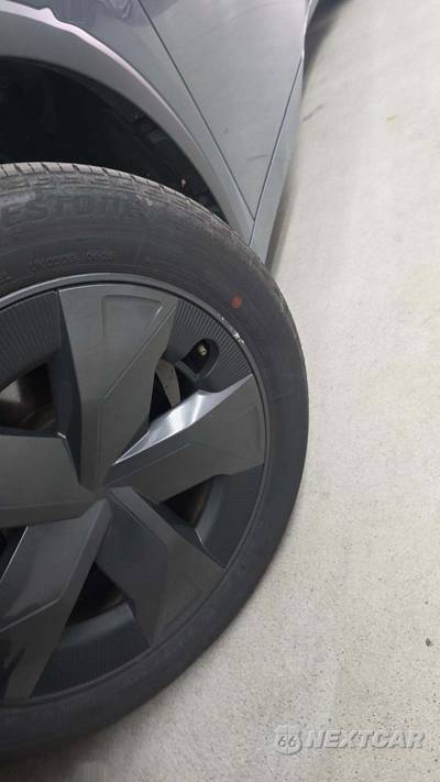 2025 Toyota Prius LE - zdjęcie 15 z 24 - miniatura