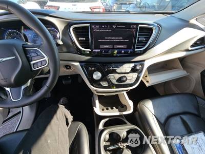 2023 Chrysler Pacifica Touring L 121.6" WB - zdjęcie 11 z 28 - miniatura