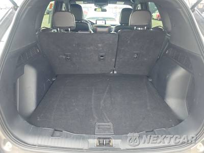 2025 Ford Escape ST-Line - zdjęcie 16 z 24 - miniatura