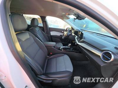 2025 Chevrolet Trax LT - zdjęcie 8 z 23 - miniatura