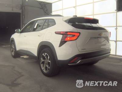 2025 Chevrolet Trax LT - zdjęcie 6 z 23 - miniatura