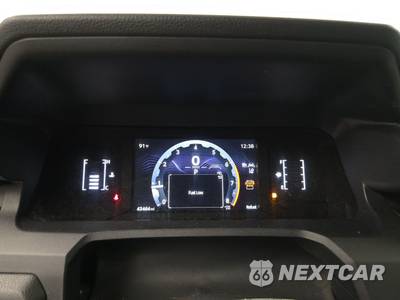 2025 Toyota 4Runner SR5 - zdjęcie 12 z 26 - miniatura
