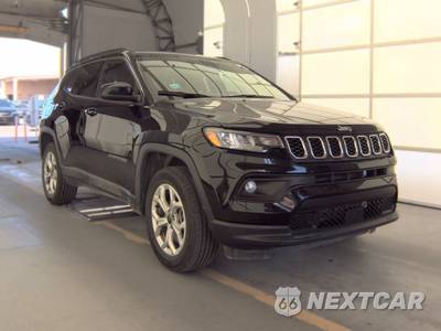 2025 Jeep Compass Latitude - zdjęcie 3 z 23 - miniatura