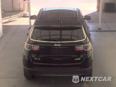 2025 Jeep Compass Latitude - zdjęcie 5 z 23 - miniatura