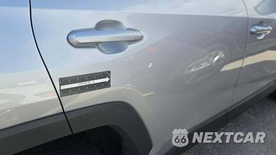 2025 Toyota RAV4 LE - zdjęcie 19 z 20 - miniatura