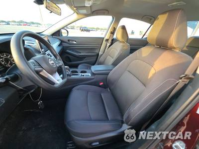 2025 Nissan Altima SV - zdjęcie 7 z 30 - miniatura