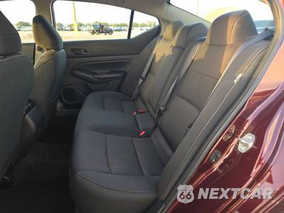2025 Nissan Altima SV - zdjęcie 13 z 30 - miniatura