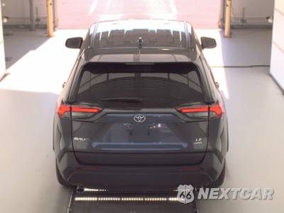 2025 Toyota RAV4 LE - zdjęcie 5 z 32 - miniatura