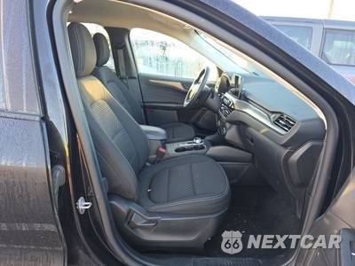 2025 Ford Escape Active - zdjęcie 8 z 22 - miniatura