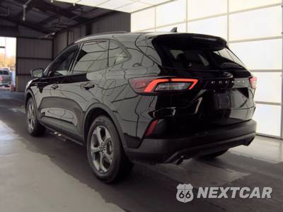 2025 Ford Escape ST-Line - zdjęcie 6 z 20 - miniatura