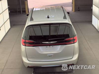 2026 Chrysler Pacifica Select 121.6" WB - zdjęcie 5 z 26 - miniatura