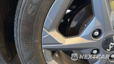 2025 Kia K4 LXS - zdjęcie 34 z 40 - miniatura
