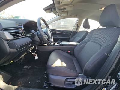 2025 Toyota Camry LE - zdjęcie 7 z 34 - miniatura