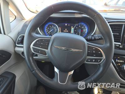 2023 Chrysler Pacifica Touring L 121.6" WB - zdjęcie 10 z 29 - miniatura