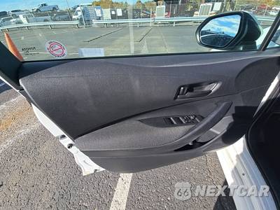 2025 Toyota Corolla LE Sedan - zdjęcie 9 z 29 - miniatura