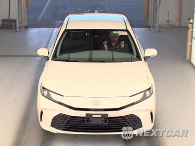 2025 Toyota Camry LE - zdjęcie 2 z 30 - miniatura