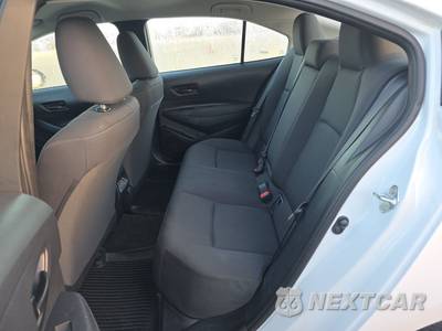 2025 Toyota Corolla LE Sedan - zdjęcie 13 z 27 - miniatura