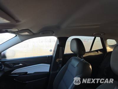 2025 Chevrolet Trax LT - zdjęcie 17 z 26 - miniatura