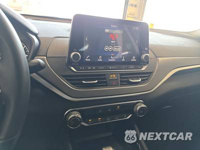2025 Nissan Altima SR - zdjęcie 11 z 25 - miniatura