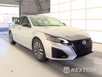 2025 Nissan Altima SV - zdjęcie 3 z 26 - miniatura