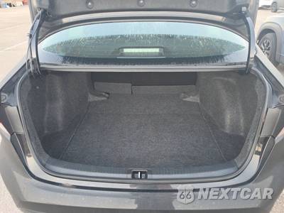 2025 Toyota Corolla LE Sedan - zdjęcie 16 z 25 - miniatura