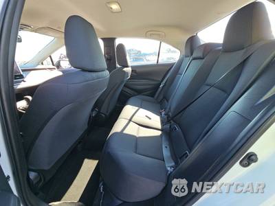 2025 Toyota Corolla LE Sedan - zdjęcie 13 z 34 - miniatura