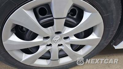2025 Toyota Corolla LE Sedan - zdjęcie 29 z 34 - miniatura