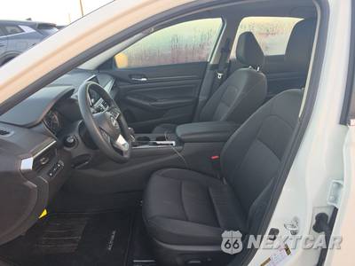 2025 Nissan Altima SV - zdjęcie 7 z 22 - miniatura